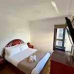 Primera Linea De Playa Apartmán Bueu