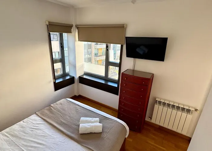 Primera Linea De Playa * Bueu